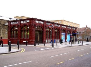 Accountants in Kilburn Park