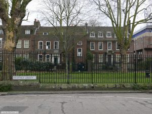 Accountants in Stepney Green